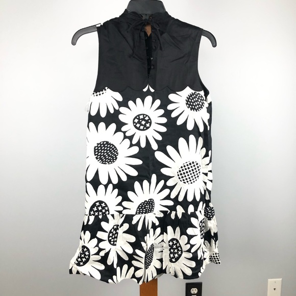 BUNDLED LISTING FOR PICS ONLY Victoria Beckham for Target scallop trim dress - Picture 2 of 6